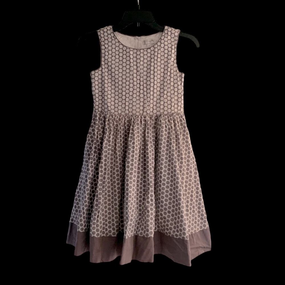 Here + There Sleeveless Polkadot A-Line Dress in Gray